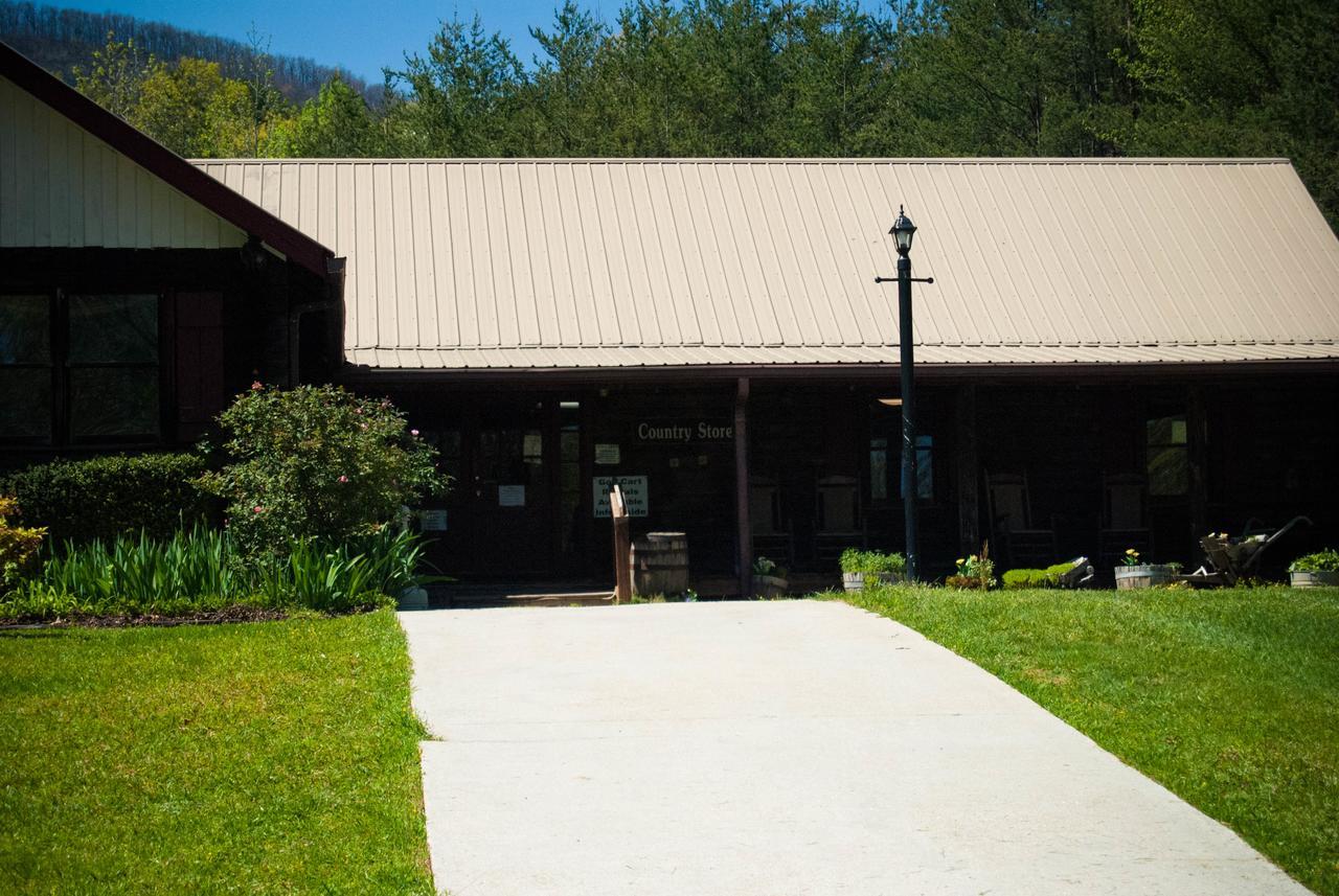 Country Hideaway At Mountain Lakes Resort クリーブランド エクステリア 写真